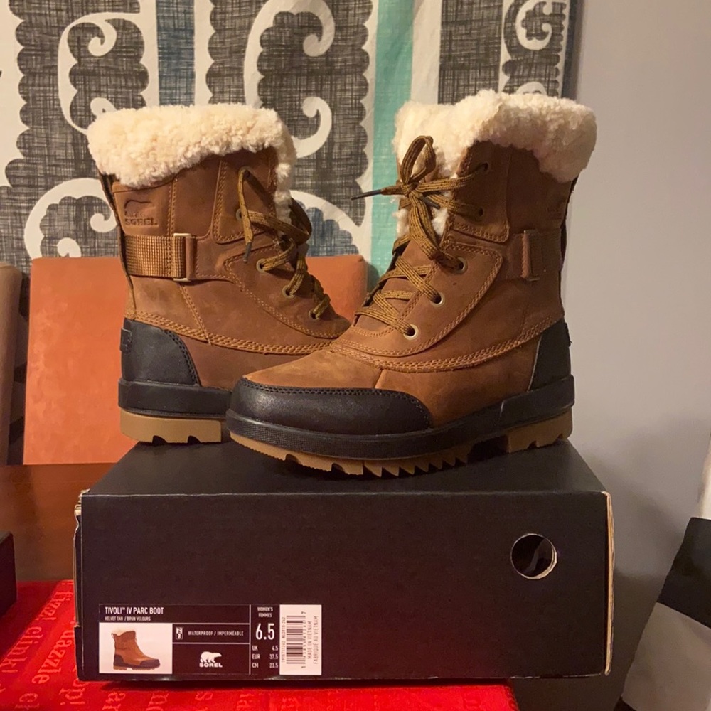 Brand new Sorel boots